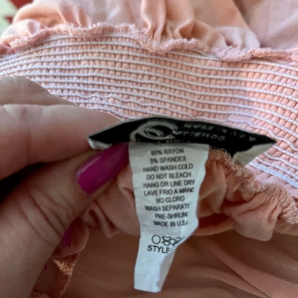 Christian Caliendo pink top. Size Medium - Picture 6 of 6